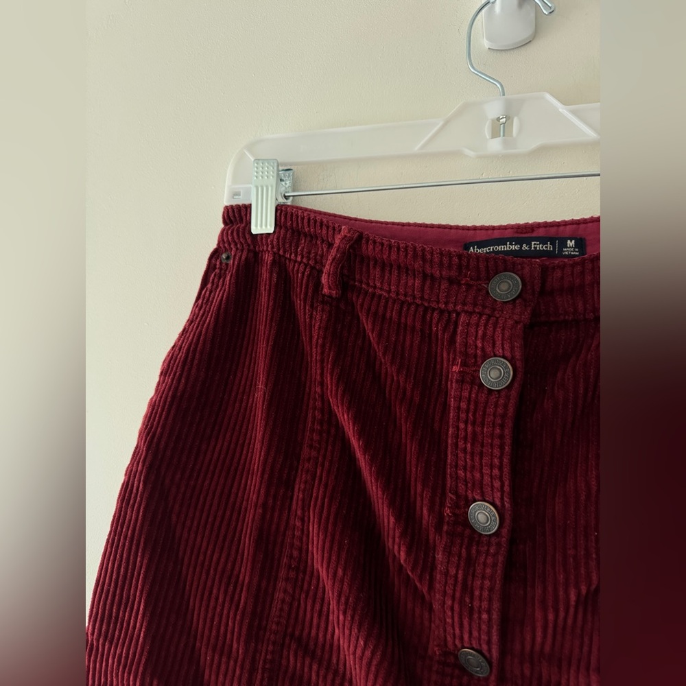 Abercrombie & Fitch Burgundy Corduroy Button Front Mini Skirt - Picture 2 of 5